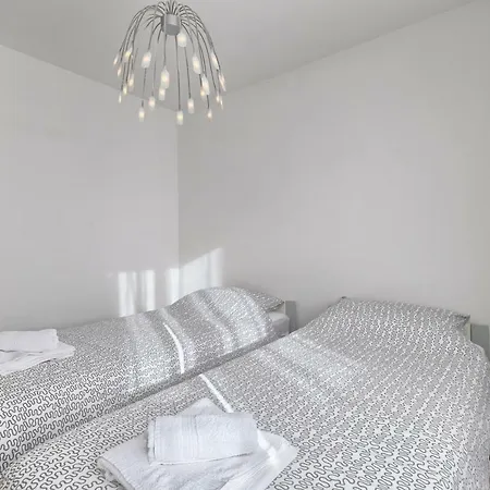 Apartament Active Pula